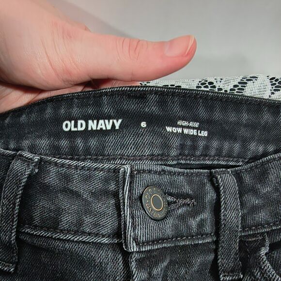 Mid Rise Baggy Wide Leg Jeans - Picture 6 of 11